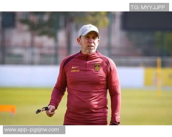 久尔杰维奇团队全运会观战寻宝为U20亚洲杯备战添新动力 久尔杰维奇团队全运会观战寻宝为U20亚洲杯备战添新动力