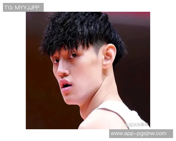 曾凡博中国赛期间亲签见面会收费1497元包含签名与合影机会 曾凡博中国赛期间亲签见面会收费1497元包含签名与合影机会