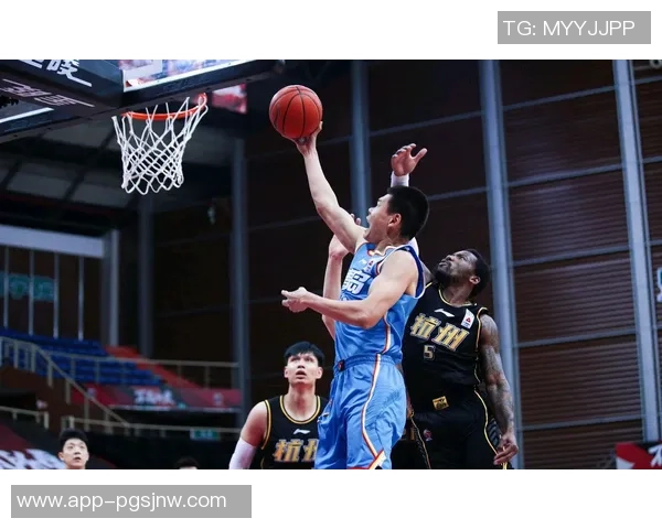 乔丹米勒:虽然未曾打满45分钟仍坚持在训练馆全力以赴准备比赛 乔丹米勒:虽然未曾打满45分钟仍坚持在训练馆全力以赴准备比赛