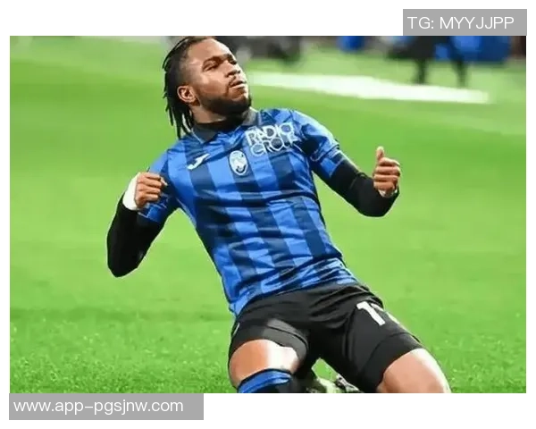 尼日利亚主播穿马竞外套买报纸被误认成卢克曼的趣事