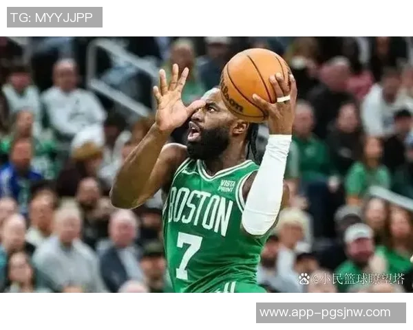 76人新援埃奇库姆加盟大帝复出后三巨头能否助力争冠之路 76人新援埃奇库姆加盟大帝复出后三巨头能否助力争冠之路