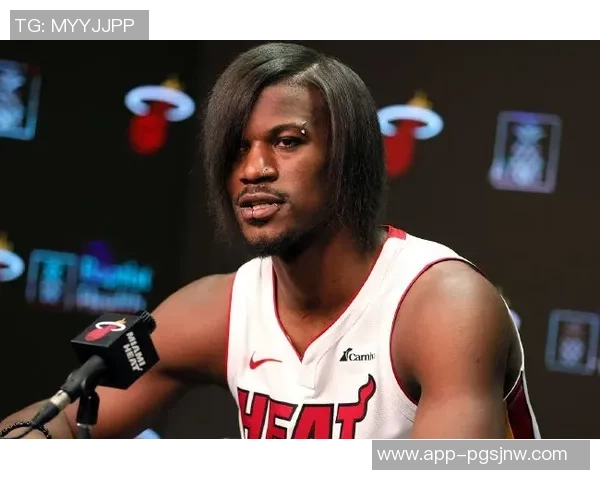 刘传兴补篮频频失手引发热议媒体人质疑其竞技状态与水平 刘传兴补篮频频失手引发热议媒体人质疑其竞技状态与水平